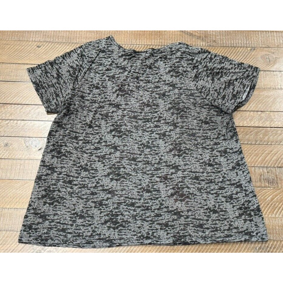 INC Heather Gray Embroidered FLORAL Short Sleeve - Size 2X - Picture 4 of 6